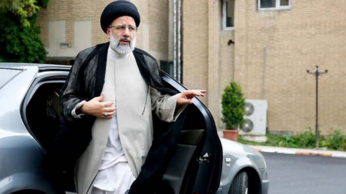رئیسی ۷بهمن به گیلان‌می آید؟یا برای تماشای فوتبال ایران و عراق به استادیوم آزادی می رود؟
