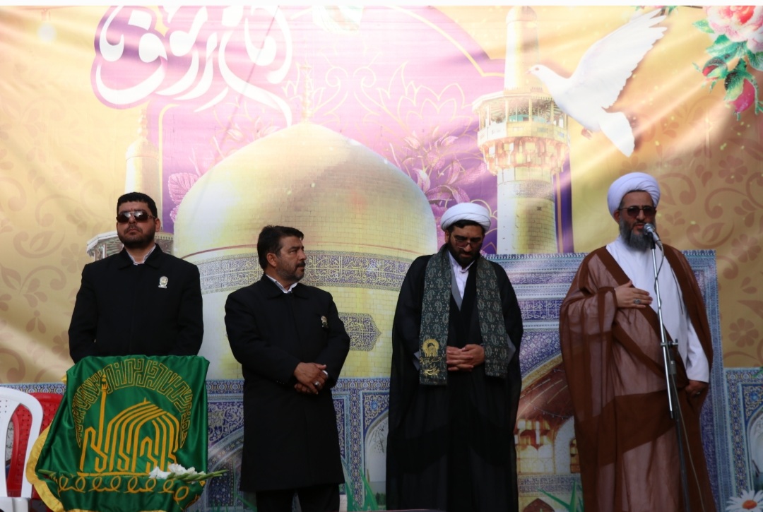 گزارش تصویری مراسم میلاد حضرت امام رضا(ع)با حضور خادمین و پرچم حرم رضوی با سخنرانی حجت الاسلام والمسلمین مدنی درحسینیه حضرت آیت الله بهجت