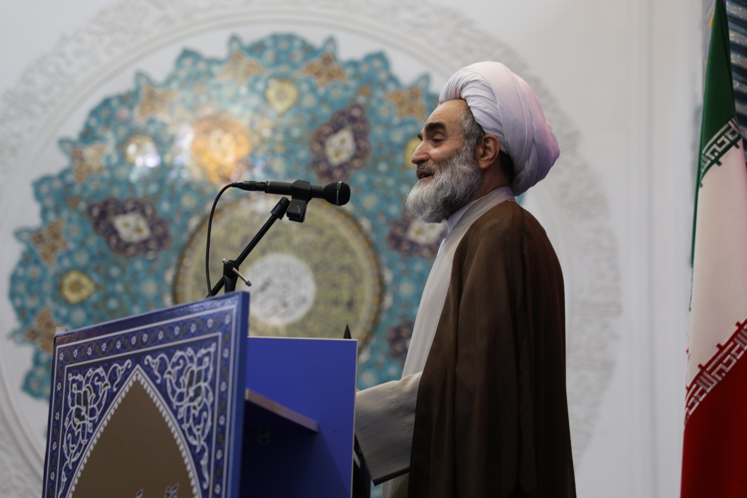 آیت الله فلاحتی امام جمعه رشت:افزایش یکباره قیمت‌ها قابل قبول نیست و یکی از علل آن نیز کاهش نظارت‌ها بر بازار است