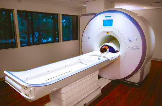 ام آر آی به تالش نیامده حاشیه ساز شد