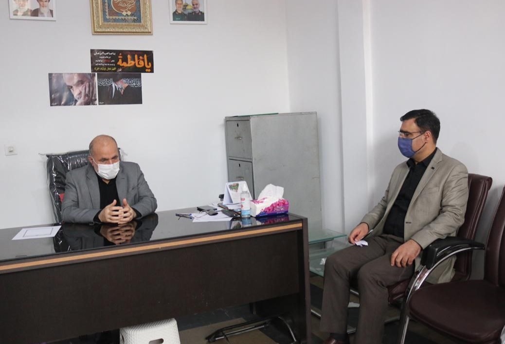 از سید علی آقا زاده می خواهیم سکوتش را بشکند و بگوید چرا مدیران دولت رئیسی در گیلان عملکرد خوبی ندارند و علت ابقای بعضی از مدیران را برای مردم تشریح نمایند/  اگر آقازاده به داد پرسنل ادارات و سازمانهای گیلان و به داد کشاورزان مظلوم گیلانی نرسد پس چه کسی باید فریاد بزند؟/ نمایندگان حامی این گونه مدیران رصد می شوند در انتخابات ۱۴۰۲ انتقام سختی خواهیم گرفت