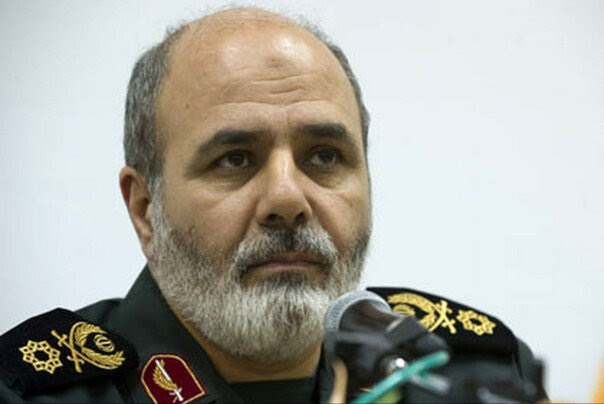 یکی از مشرف‌ترین چهره‌های کشور در مسائل امنیت ملی دبیر شورای عالی امنیت ملی شد/سردار احمدیان کیست؟