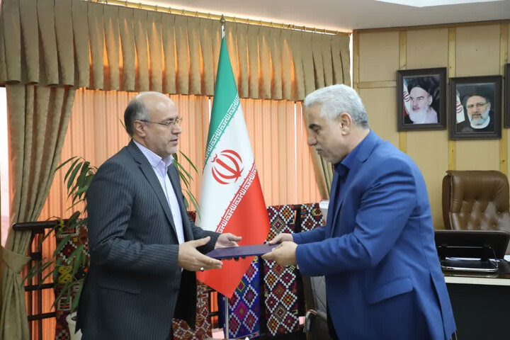 بنا به شنیده ها حکم حسین محمدیان نزدیک ترین فرد به استاندار گیلان، تائید نشده است و باید به زودی از معاونت هماهنگی امور اقتصادی استانداری گیلان خدا حافظی کند؟/ در صورت تائید این خبر چه کسی معاون اقتصادی استاندار خواهد شد ؟ و مسئولیت بعدی محمدیان چیست؟