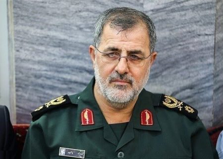 با حکم فرمانده کل قوا: سرلشکر محمد پاکپور فرمانده کل سپاه پاسداران شد