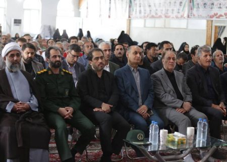 با حضور استاندار گیلان و نائب رئیس مجلس شورای اسلامی؛مراسم بزرگداشت نخستین شهید انقلاب اسلامی در رودبار برگزار شد
