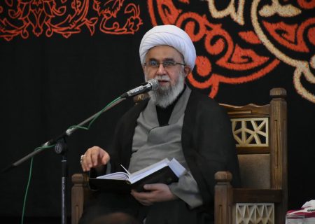 آیت الله رمضانی؛امام حسین(ع) بعد از ۱۴ قرن همچنان قلوب جهانیان را تسخیر می‌کند