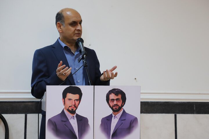 حق شناس استاندار گیلان :بزرگداشت شهدا تنها یادبود نیست بلکه فرصتی برای الگو گرفتن از سبک زندگی و سیره آن‌ها جهت حفظ و تداوم انقلاب اسلامی است
