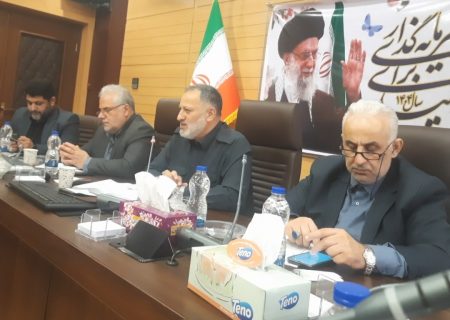آقایی بازرس کل استان در جمع خبرنگاران :خبرنگاران هیچ‌گاه برای منافع شخصی قلم نمی‌زنند بلکه تنها به دنبال تحقق عدالت و بیان حقیقت هستند/هر مدیری که از حضور خبرنگاران استقبال نکند یا با آنان تندی داشته باشد، قطعاً در کارش خللی وجود دارد/ مدیری که نتواند برای کارکنان خود محیطی همراه با آرامش، امنیت و سکینه ایجاد کند، قادر نخواهد بود سلامت و امنیت را برای شهروندان به ارمغان بیاورد