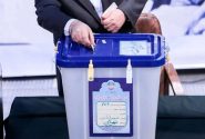 معاون وزیر کشور:انتخابات شوراها تحت هر شرایطی سال آینده بصورت تمام‌الکترونیک برگزار می‌شود/ در صورت اینکه‌ جنگ شود و زیر ساختها آسیب ببیندصندوق‌های دستی به میدان می‌آیند