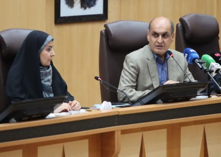استاندار در جلسه شورای برنامه ریزی و مسکن:با تکمیل پروژه‌های راه آهن رشت-آستارا و توسعه فرودگاه رشت، گیلان به قطب ترانزیت کشور تبدیل می شود