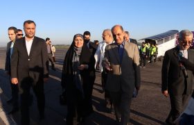 با استقبال استاندار؛وزبر راه،‌ مسکن و شهرسازی  وارد گیلان شد