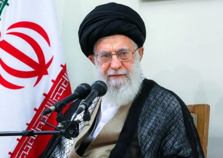 رهبر انقلاب: در ترویج و آموزش نماز از ابزارهای نوین بهره‌گیری شود