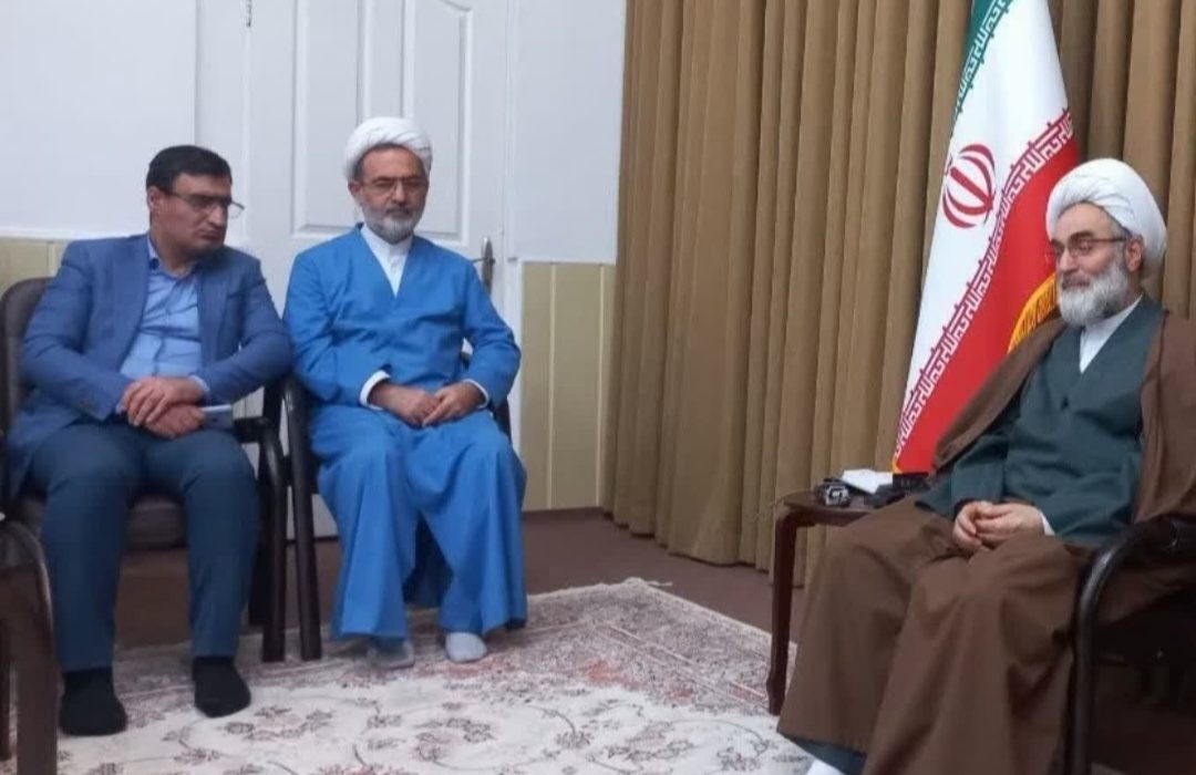 درخواست و التماس از آیت الله فلاحتی نماینده محترم ولی فقیه در گیلان: برخی از مدیران تا زمان رسیدگی کامل و احقاق حقوق پرسنل ، از دیدار با حضرتعالی و همچنین استفاده از تریبون پراقتدار نماز جمعه محروم گردند/ما گفتیم تا فردا نگویید”چرا زودتر نگفتید؟ ما گفتیم تا فردا نگویید”چرا هشدار ندادید؟ما گفتیم تا فردا نگویید”اگر می‌دانستیم، قطعاً جلوگیری می کردیم؟