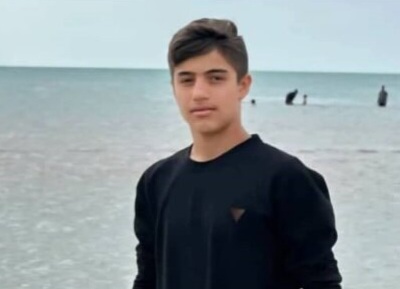 راز پدر و پسر: نماینده‌ای که برای خانواده‌اش واسطه نشد، حالا پیک موتوری ۱۶ ساله‌اش را بر اثر سوختگی از دست داد