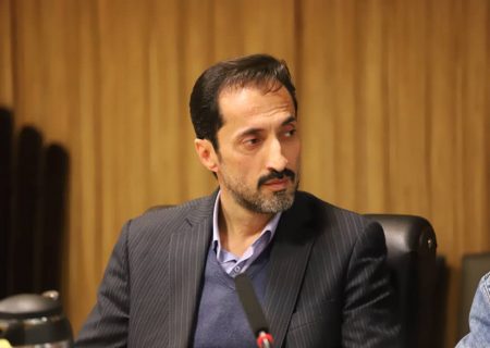 آغاز مأموریت علی احمدنیا برای پیگیری مطالبات صنفی در شورای مشورتی وزارت ارشاد