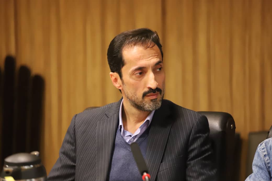 آغاز مأموریت علی احمدنیا برای پیگیری مطالبات صنفی در شورای مشورتی وزارت ارشاد