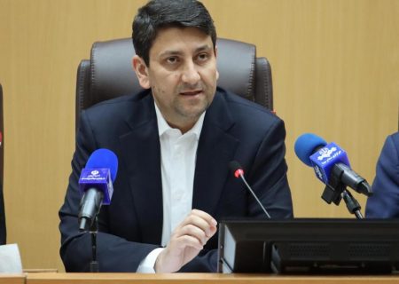 ستار هاشمی وزیر ارتباطات در رشت: ماهواره‌هایمان از اراضی ملی حفاظت می‌کنند / پوشش اینترنت تمام روستاها تا پایان برنامه هفتم