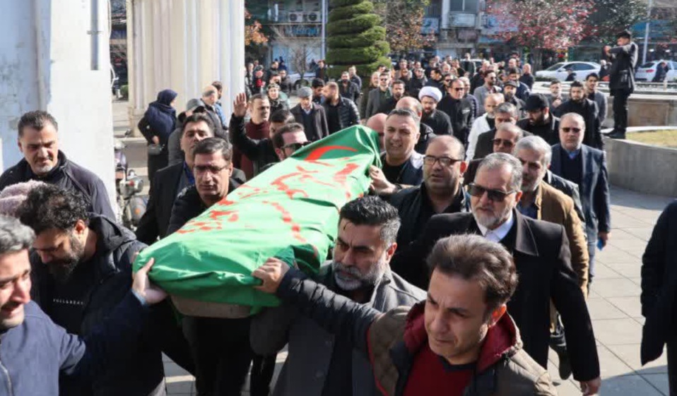 محمد تجددهنرمند متعهد گیلانی پس از تشییع در باغ رضوان رشت آرام گرفت