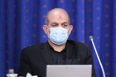 وحیدی: اختیارات بیشتری به استانداران تفویض می شود
