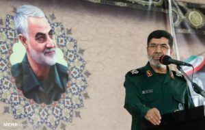 ابعاد وجودی «سردار سلیمانی» به درستی تبیین شود