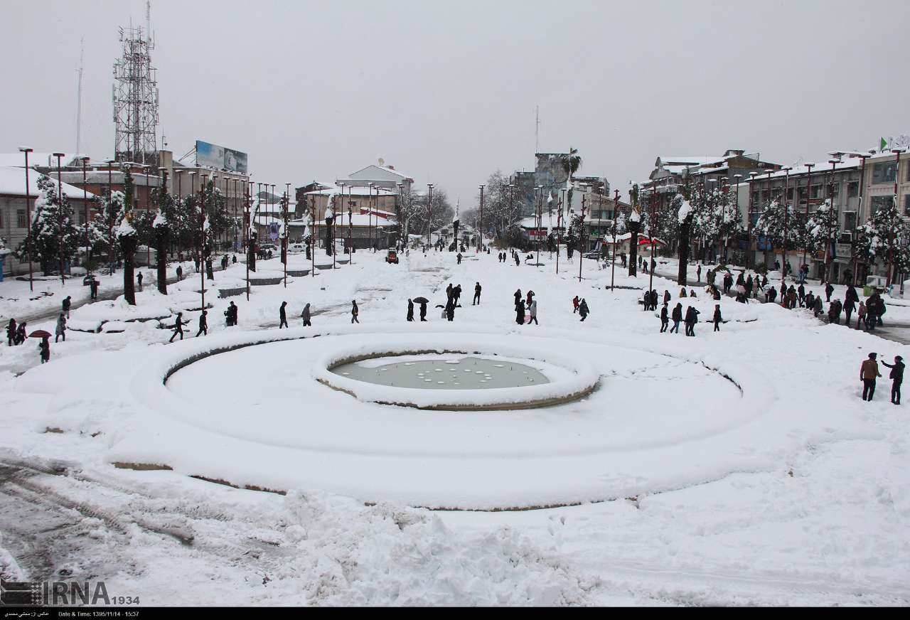 تقدیر و تشکر تیم رسانه ای آوای لطیف ازتمام دستگاههای اجرایی استان، فرمانداران، بخشداران،دهیاران، شهرداران و شوراهای شهر و روستا که آمادگی لازم برای بارش برف را فراهم نمودند/درصورت مشاهده هرگونه مشکل در بازده زمانی بارش برف اطلاع رسانی خواهد شد