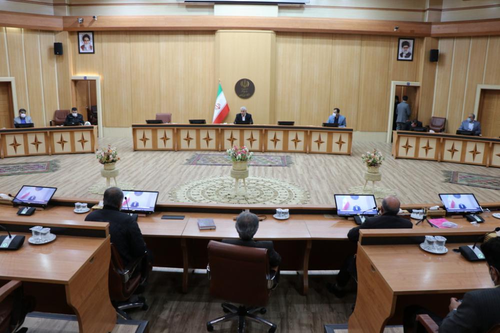 ساماندهی تلاشگران عرصه حمل‌ونقل در قالب تشکل‌های تعاونی / از ظرفیت دستگاه‌های ملی اجرایی و بانکی برای پرداخت تسهیلات کم بهره به رانندگان تاکسی استفاده می‌کنیم