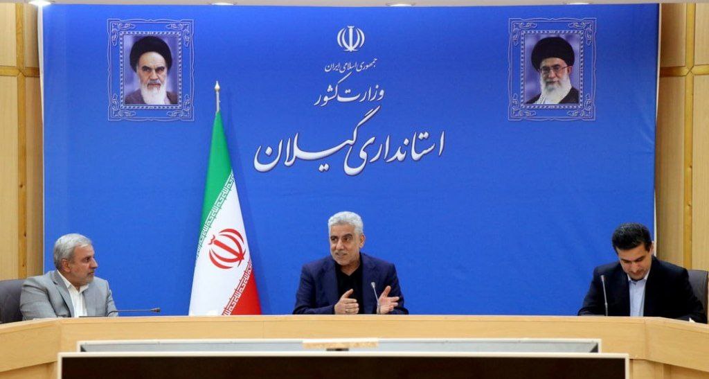 استاندار در کارگروه تنظیم بازار گیلان تاکید کرد؛ تعیین تکلیف نانوایی‌های فاقد و دارای پروانه کسب منقضی شده تا پایان خردادماه / نباید زمان و میزان پخت نان، کاهش یابد