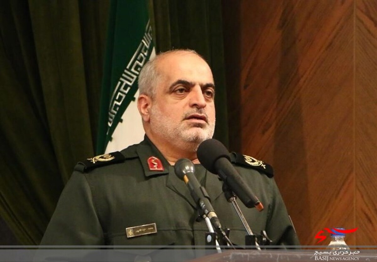 بسیج باید بومی شده و برای حل مشکلات در استان راه حل پیدا کند /لزوم استفاده از ظرفیت حداکثری بسیج در تمامی رده‌های اقشار