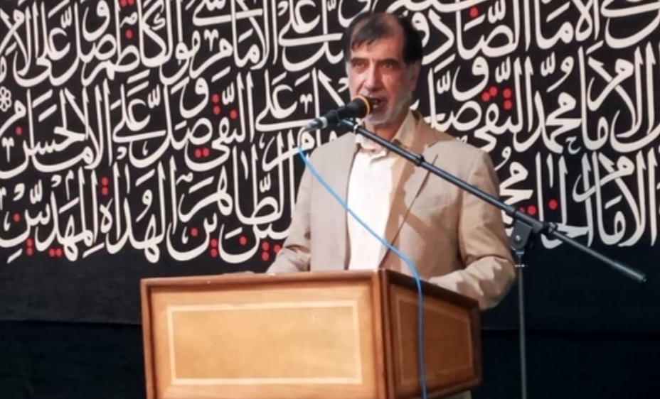 هدفمند کردن یارانه‌ها اقدام بزرگی است/ مردم از اجرای جراحی اقتصادی نگران نباشند