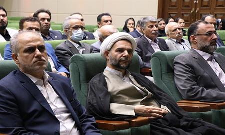 برگزاری نشست حقوقدانان، اساتيد حوزه و دانشگاه، وكلا و نخبگان با رئیس کل دادگستری گیلان در چهارمین روز از هفته قوه قضاییه