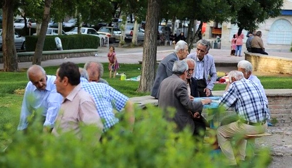 انتقاد بازنشستگان به اظهارات سخنگوی دولت/ «حُکمِ عدالت» چیست؟!