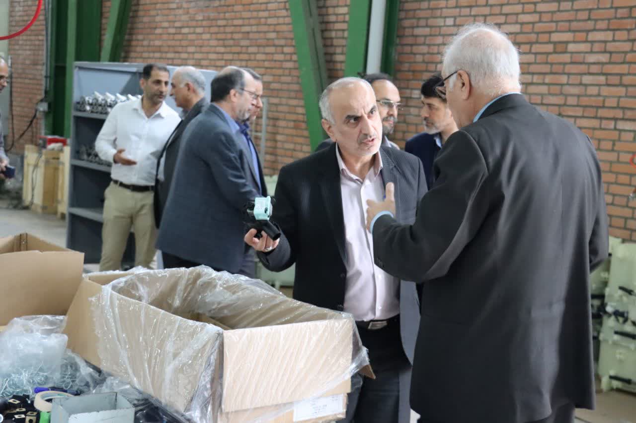 مدیرکل صمت در بازدید از واحدهای صنعتی شهرصنعتی رشت خبر داد:بزودی تولید انواع ماشین لباسشویی و ظرفشویی در گیلان راه اندازی می شود
