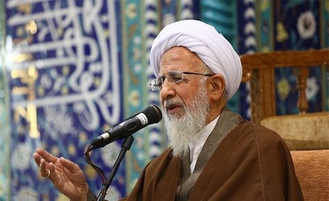 آیت‌الله العظمی جوادی آملی: رضایت مردم باید تأمین شود؛ آنها را نرنجانید و خوب اداره کنید