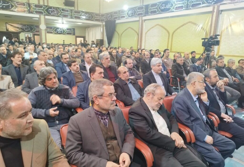 چرت سخنران اصلی و غیبت جبارکوچکی نژاد دراجتماع اصولگرایان گیلان