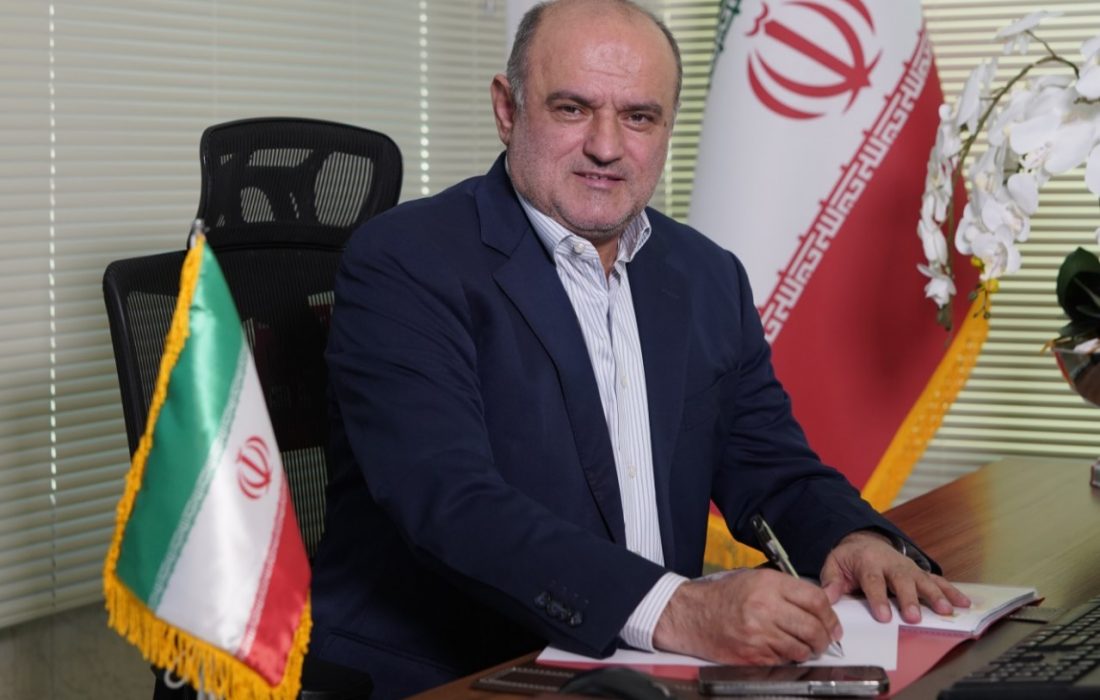 خط و نشان تند رادمهر علیه محمدیاری :باند قدرت و ثروت را همچون سال ۹۰ با کمک مردم از تالش بیرون خواهیم کرد / از حق قانونی خود استفاده خواهم کرد