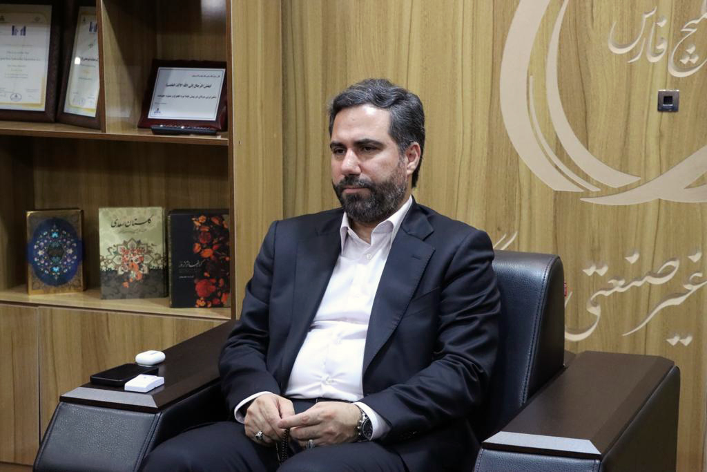 گمان مبر که به پایان رسیده کار جهان، هزار باده ناخورده در رگ تاک است/پیام تشکر محمد شیخان از مردم تالش بزرگ و تبریک به یاسر اسلامدوست