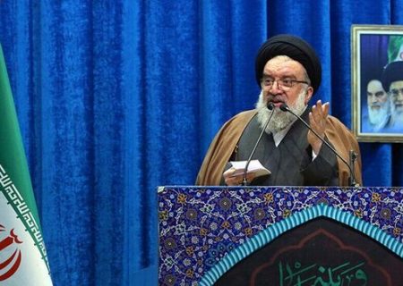 خاتمی امام جمعه موقت تهران:از رئیس‌جمهور منتخب می‌خواهم دعوای دوگانه «تعهد و تخصص» دوباره بعد از ۴۵ سال باب نشود/کسی بخواهد درست ریاست کند باید سعه صدر داشته باشد