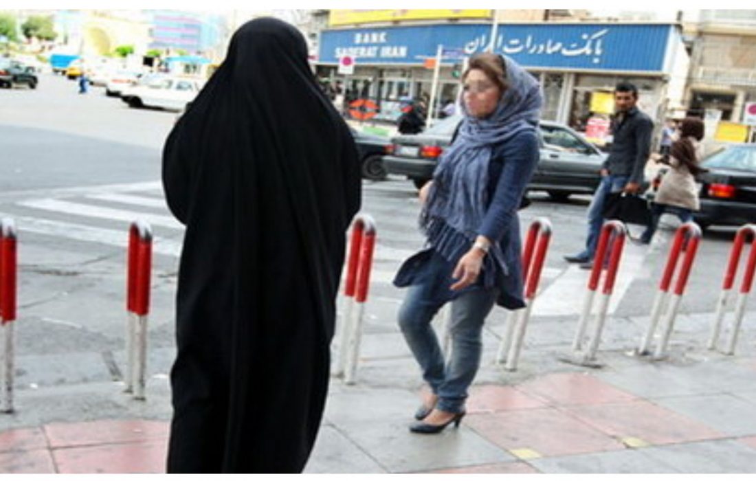 عضوکمیسیون فرهنگی مجلس اجرای قانون حجاب به تعویق افتاد