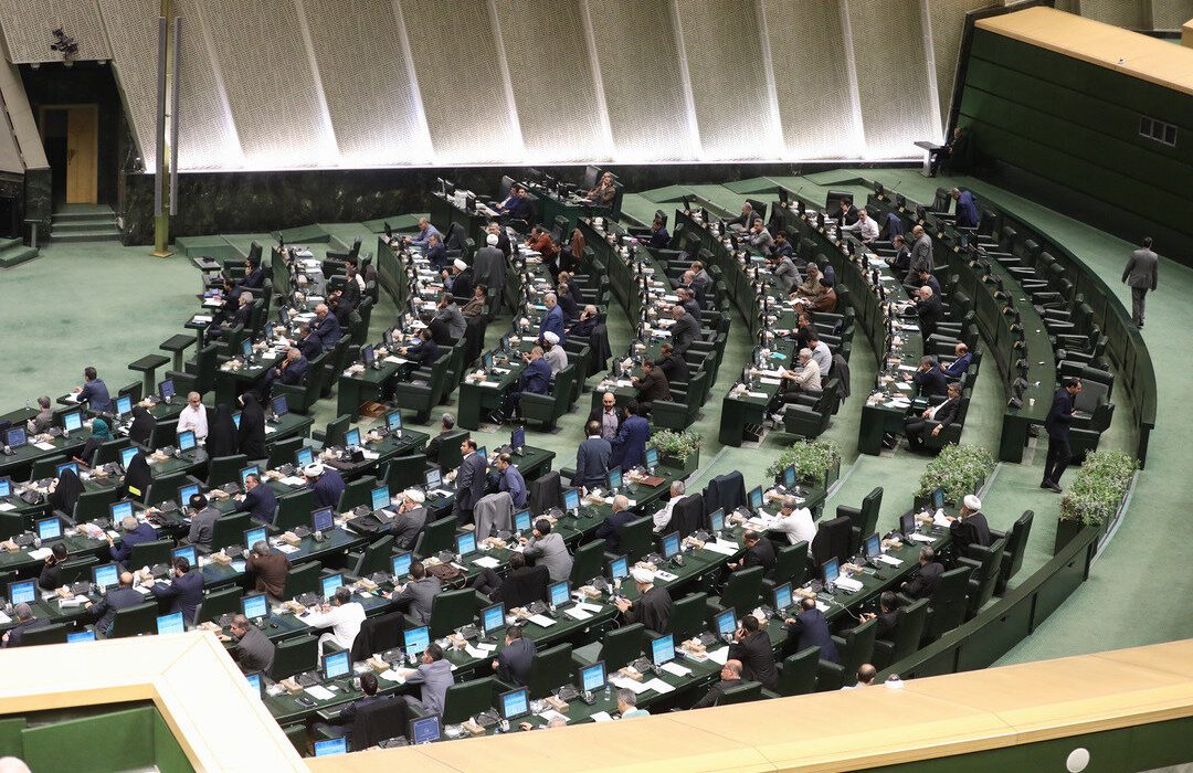 انتخابات شوراها ۱۴۰۴ برگزار‌می گردد/ مخالفت مجلس با تمدید دوره ششم شوراها/ دولت موافق تصمیم مجلس است؟