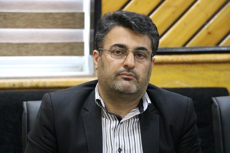 با توجه به سخنان استاندار گیلان رسانه ها قدرت تصمیم گیری و تصمیم سازی دارند آوای لطیف اسماعیل قاسمی را بهترین گزینه فرمانداری شهرستان فومن معرفی می کند/این حمایت رسانه ای تصمیم مدیر مسئول آوای لطیف می باشد قاسمی هیج نقش و اطلاعی ندارد/ رمز موفقیت آوای لطیف تا زمانی است‌‌ مستقل و بی طرف و مردمی تولید محتوا انجام دهد