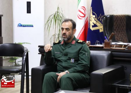سردار دامغانی در دیدار نوروزی مجمع نمایندگان گیلان:بسیج و سپاه با همه ظرفیت ها در کنار دولت است چرا که ضایع شدن ظرفیت‌های استان به ضرر مردم خواهد بود