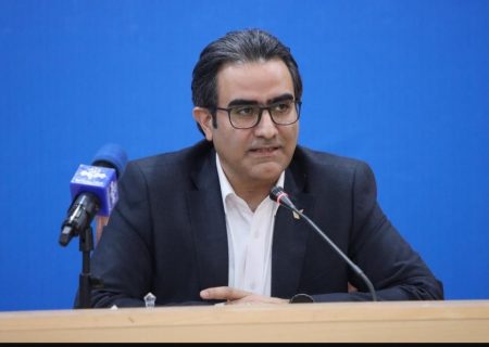 احمدی معاون وزیر ارتباطات و مدیرعامل پست کشور:با توجه به وظیفه حاکمیتی، خدمت رسانی پست در ایام نوروز نیز ادامه دارد/ مردم ارسال مرسوالات خود را به روزهای پایان سال موکول نکنند