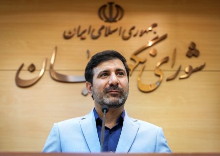 هیات عالی نظارت مجمع تشخیص مصلحت نظام، لایحه کاهش ساعت کاری اداری را مغایر با سیاست‌های کلی دانست و آن را تأیید نکرد