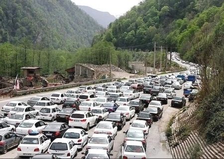 در پایان سفرهای نوروزی؛ترافیک سنگین در جاده خروجی گیلان