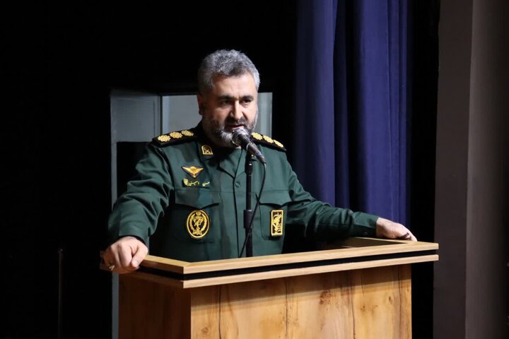 امینی فرمانده سپاه ناحیه مرکزی رشت :«ایران قوی» نتیجه استقلال خواهی ملت است