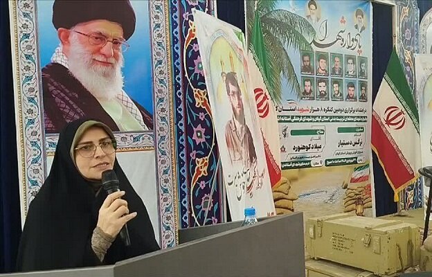 نرگس دستیار مدیرکل آموزش و پرورش گیلان: ترویج فرهنگ ایثار و شهادت از وظایف جدی آموزش و پرورش است