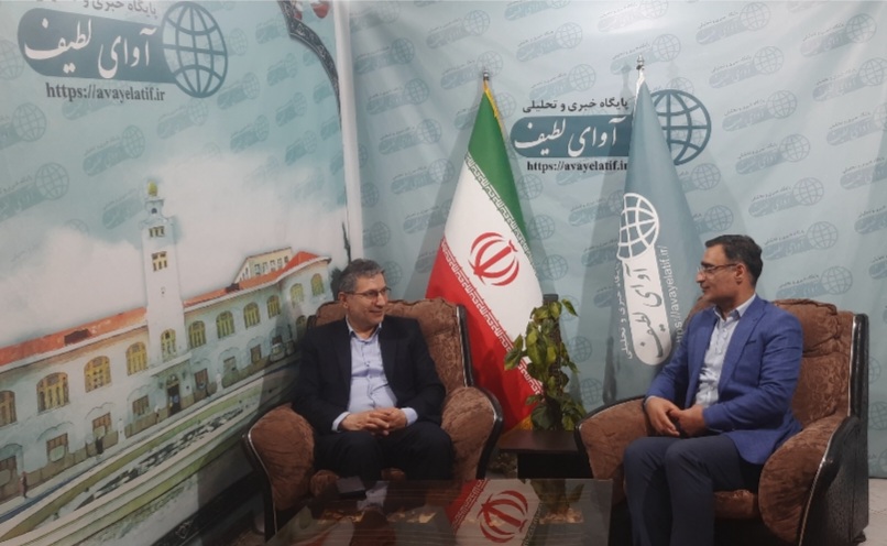 رضایی فرماندار صومعه سرا در تحریریه آوای لطیف:باید موانع را برای سرمایه‌گذار برطرف کنیم و در این زمینه تسهیل‌گر باشیم/استفاده از توان حداکثری نیروی انسانی مستلزم بها و سهم دادن به آن‌ها است و باید شرایط و بستر را برای آن‌ها فراهم کرد/پاسخگویی به رسانه‌ها از وظایف مدیران است و رسانه‌ها خود یک ظرفیت هستند