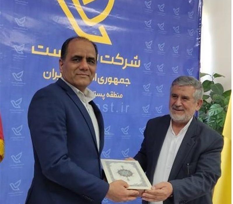 محمد علی رحمانی پور،مدیرکل پست  استان یزد، مدیر كل توسعه سرمایه انسانی شركت ملی پست شد/ در پیام تبریک به رحمانی پور گفتیم نیروی انسانی سرمایه هر سازمان است متاسفانه بعضی از مدیران از ظرفیت نیروی انسانی سازمان استفاده نمی کنند بلکه با تبعیض و بی عدالتی  و نامه نگاریهای دروغ و کذب به آزار و اذیت پرسنل خود اقدام می نمایند