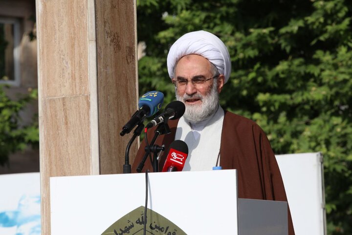 نماینده ولی فقیه در گیلان :سوم خرداد حماسه‌ای بی‌بدیل در تاریخ است