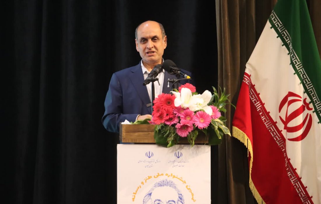 استاندار گیلان:«گل آقا» با زبان طنز به دنبال حل مشکلات مردم بود
